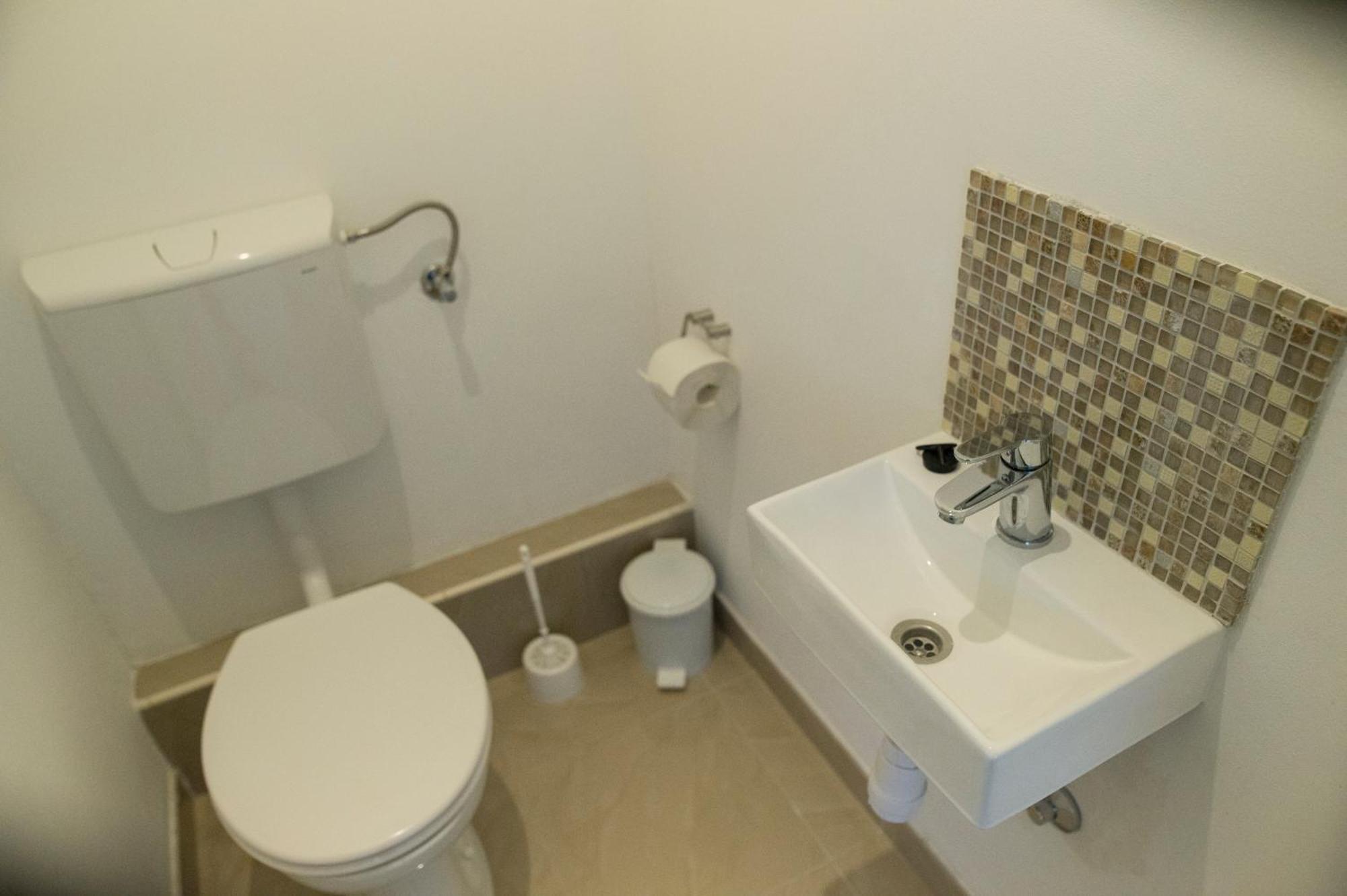 Apartments Nena ポドストラナ エクステリア 写真