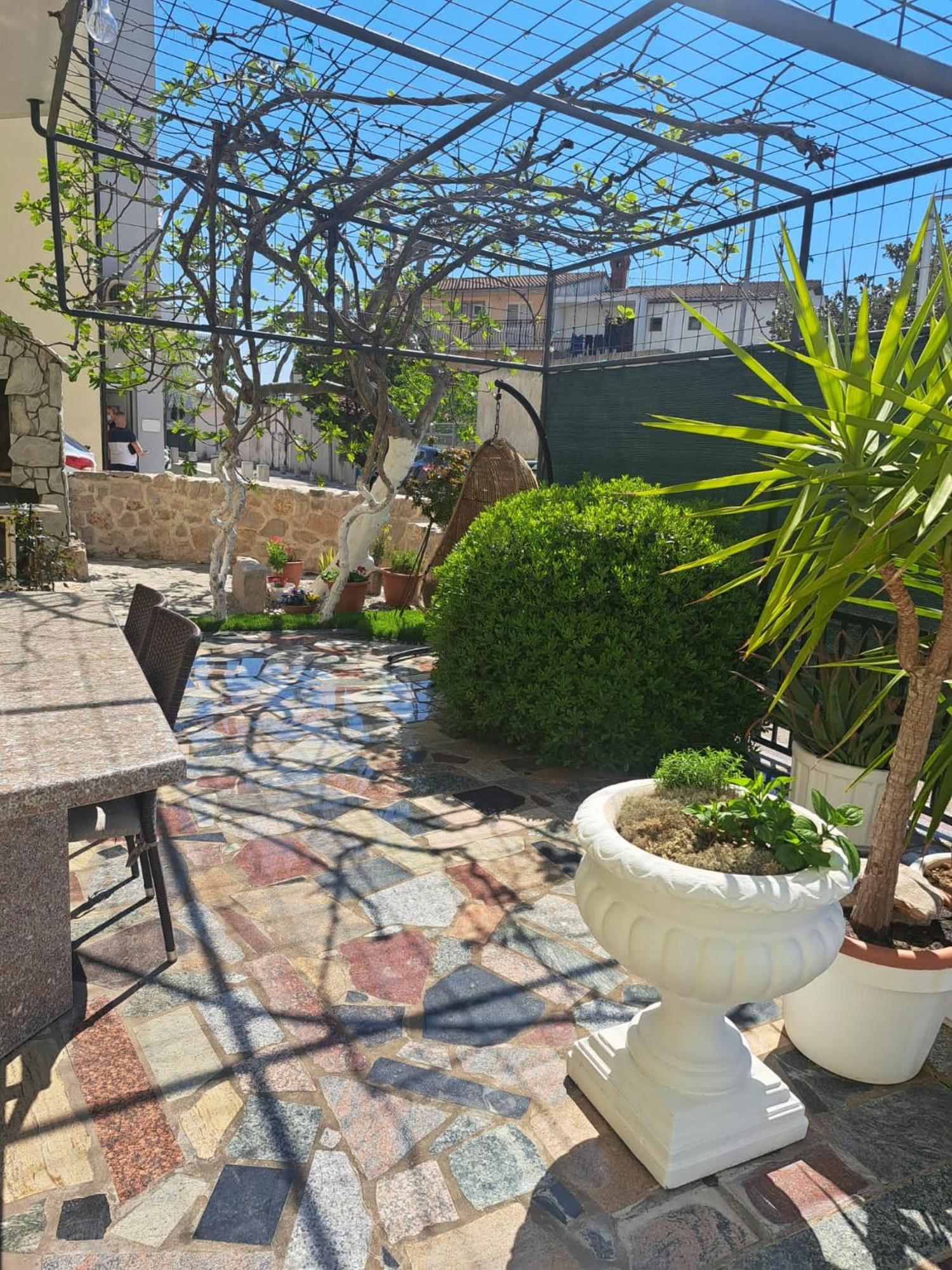 Apartments Nena ポドストラナ エクステリア 写真